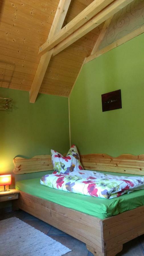 Ziegeleihof Inmitten Von Wiesen Und Waeldern Degenershausen Esterno foto